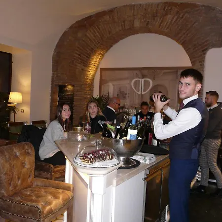 Milton Ξενοδοχείο